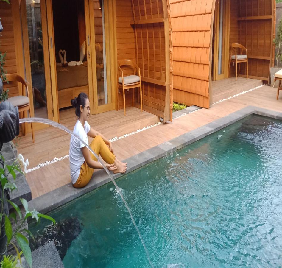 Villa Lumbung Amertha Sari ロヴィーナ エクステリア 写真